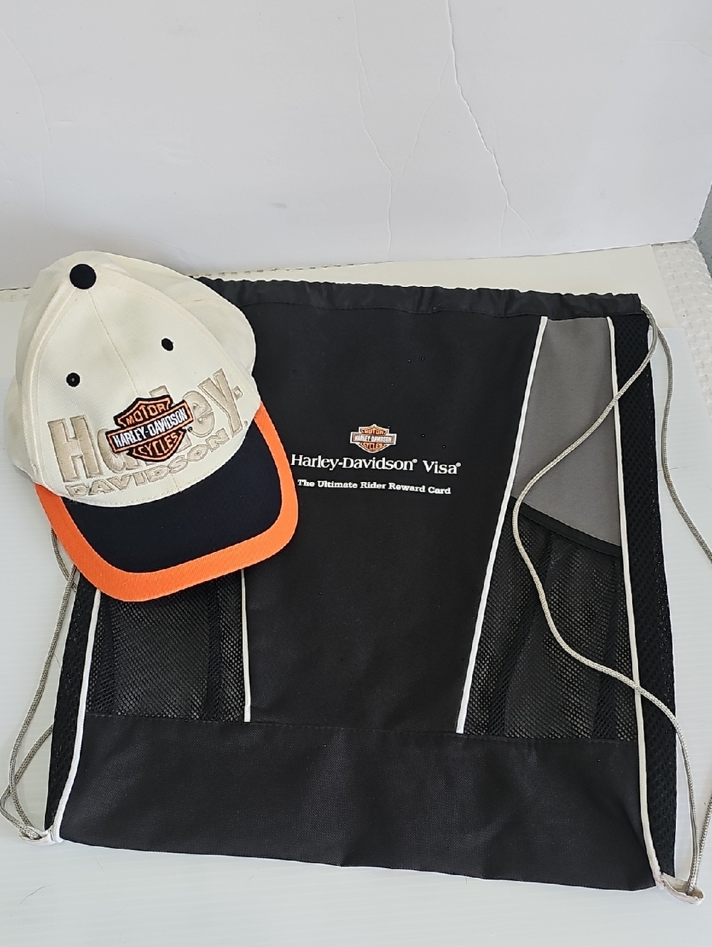 Harley-Davidson  Cap Beige & Backpack Black
